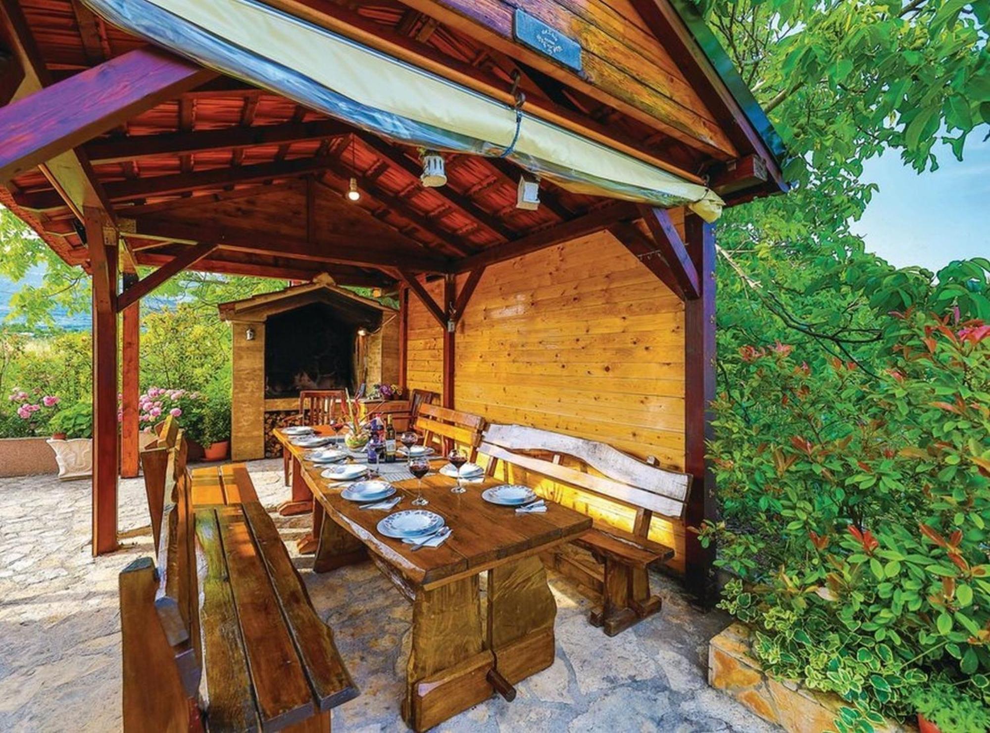 Cozy Nook Apartment Kastel Stari Kaštela Kültér fotó